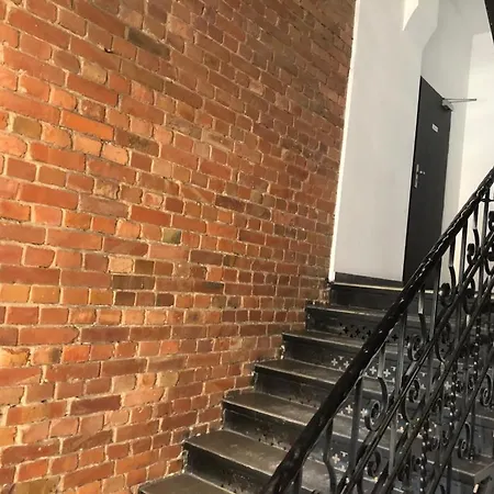 Center アパート *